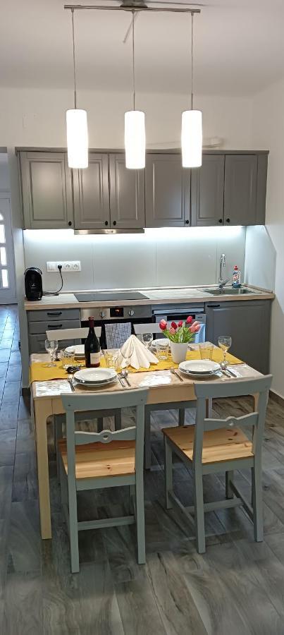 希欧福克David Apartman公寓 外观 照片